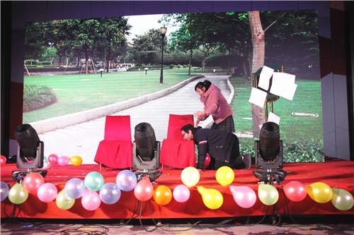濟(jì)南誠(chéng)智商標(biāo)專(zhuān)利事務(wù)所有限公司2019年會(huì)-強(qiáng)力膠